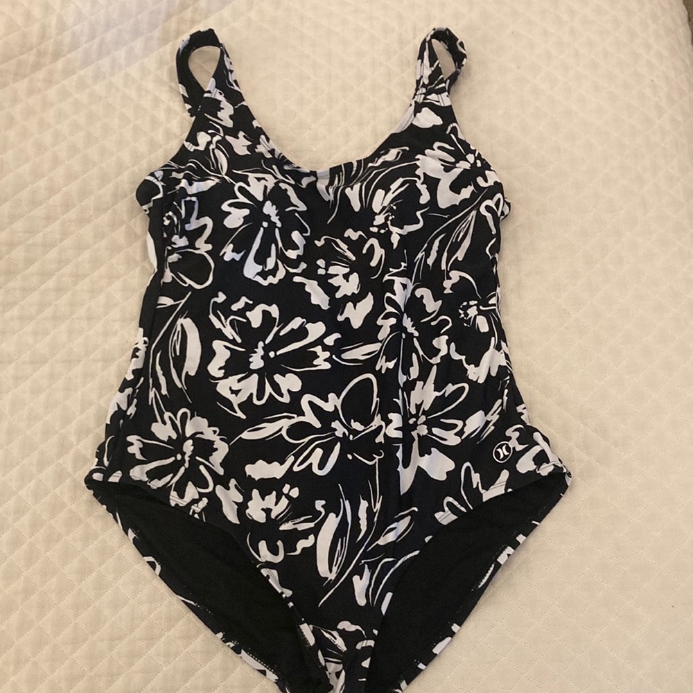Hurley swimsuit - large